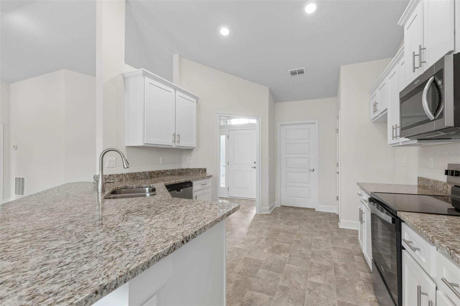 4 UNIVERSAL TRL, PALM COAST, FL, 32164