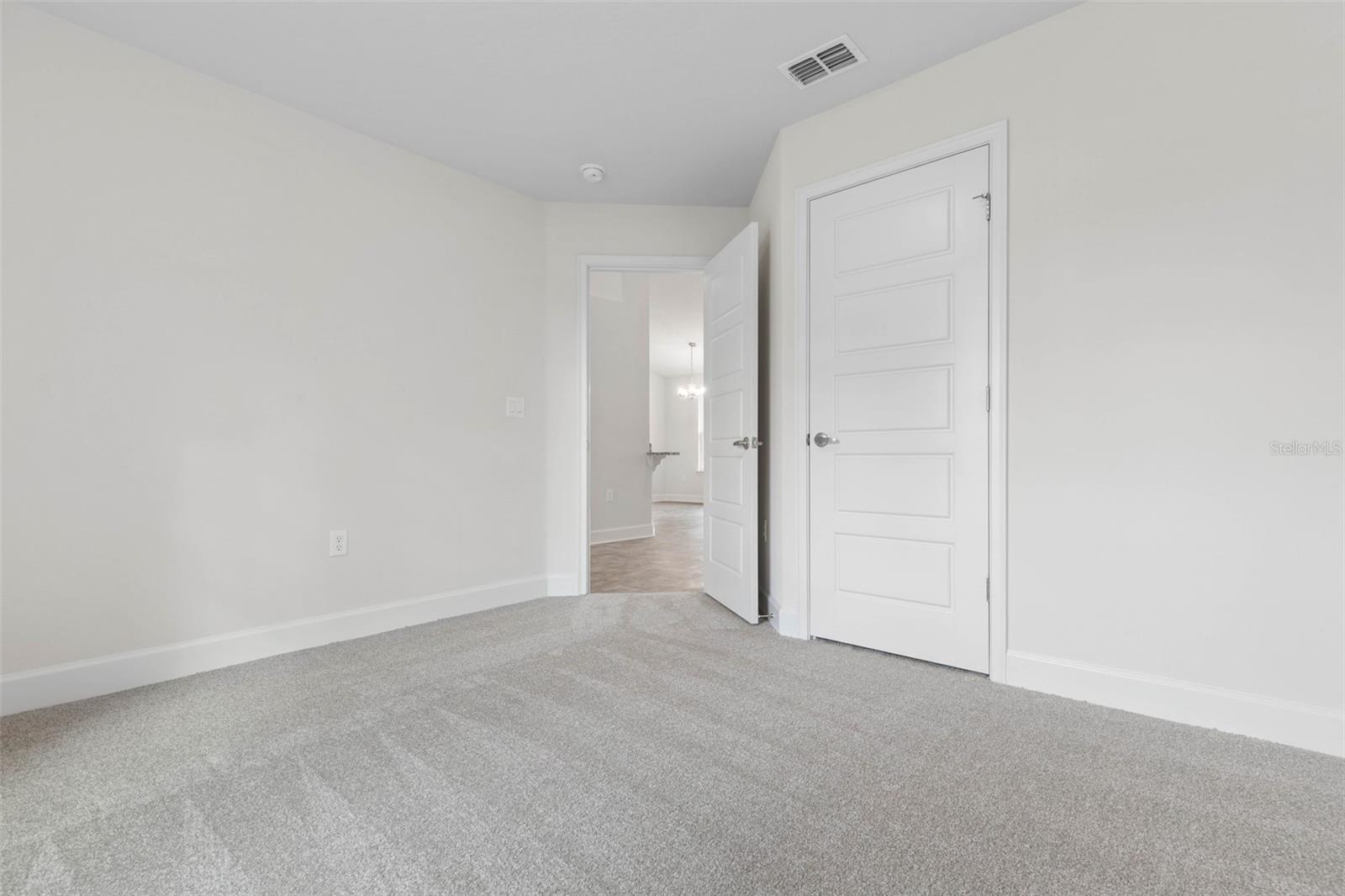4 UNIVERSAL TRL, PALM COAST, FL, 32164