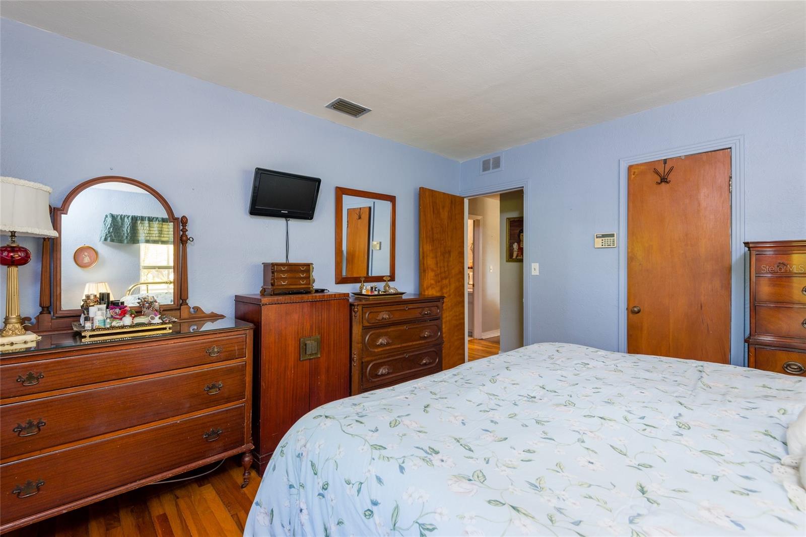 4101 W EL PRADO BLVD, TAMPA, FL, 33629