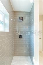 2812 W FOSTER AVE, TAMPA, FL, 33611