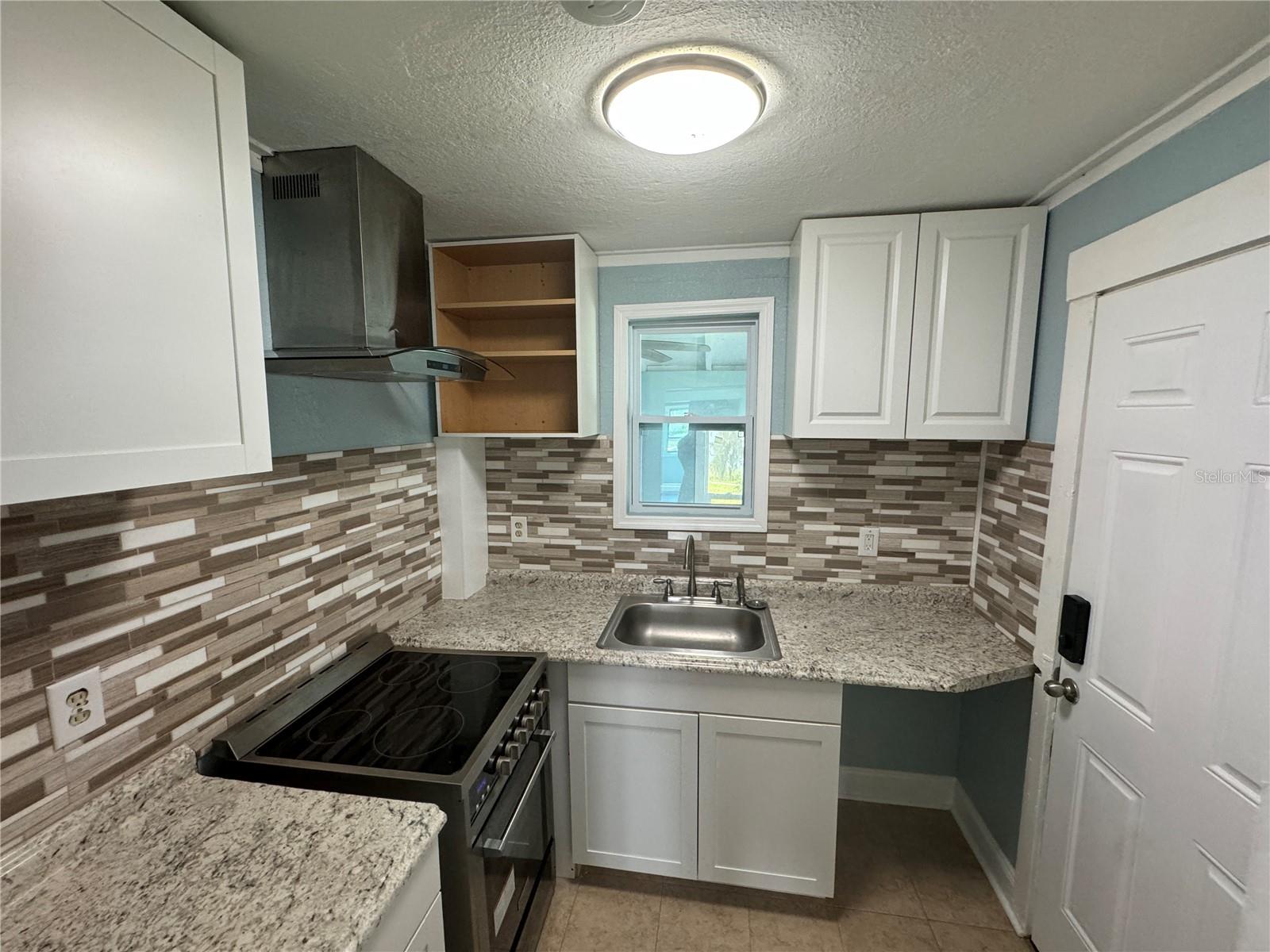 348 S CENTRAL AVE #U, UMATILLA, FL, 32784