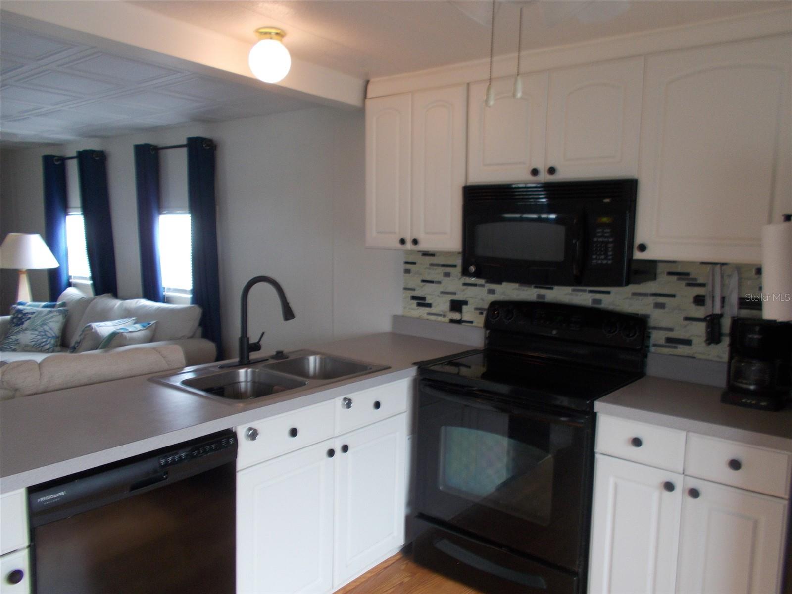 5421 HOLIDAY PARK BLVD, NORTH PORT, FL, 34287