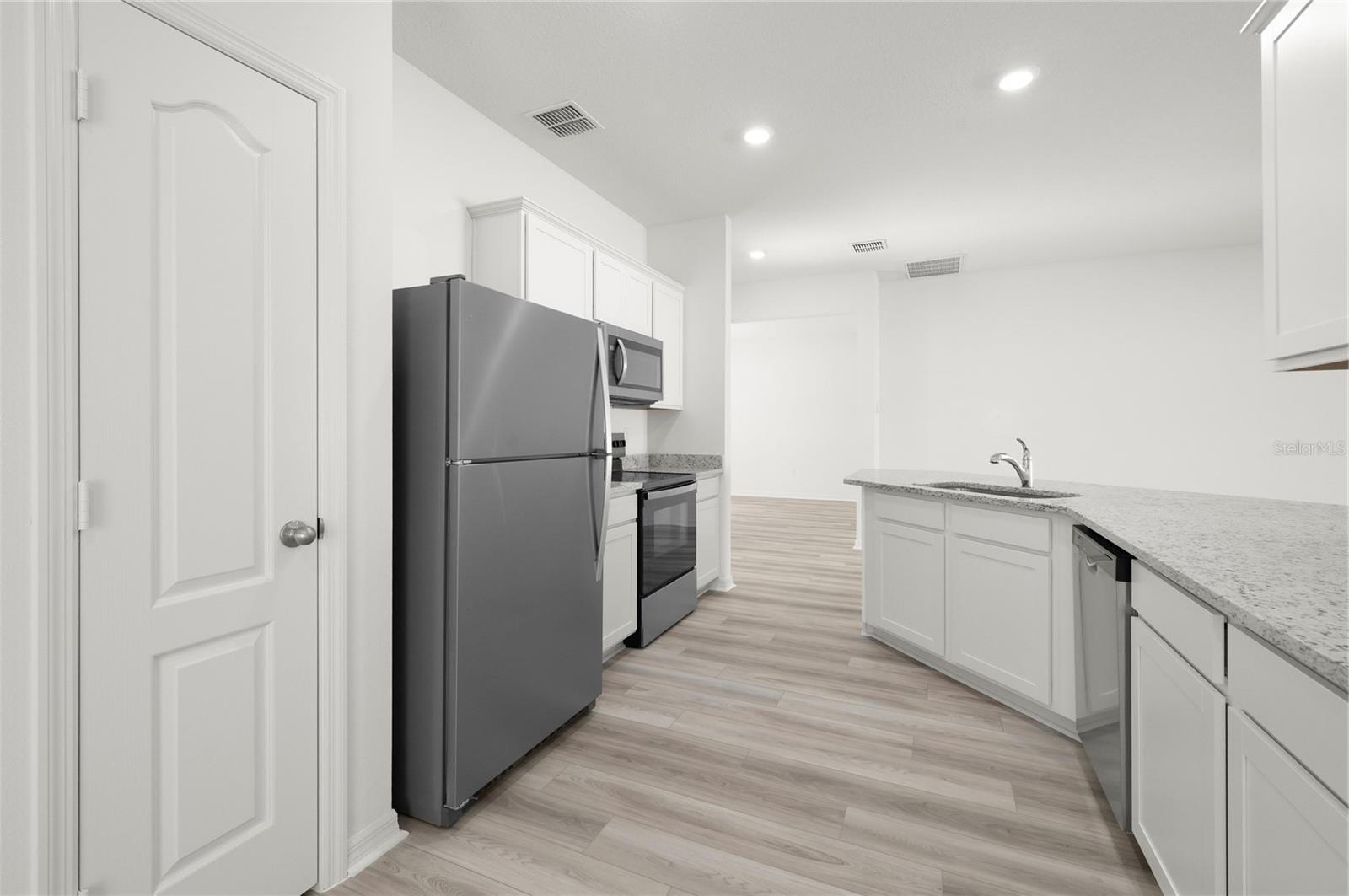 13279 TULA LOOP, ASTATULA, FL, 34705