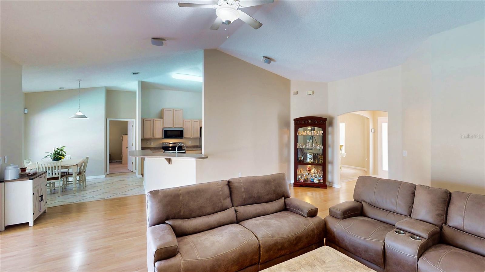 20 BURNING WICK PL, PALM COAST, FL, 32137