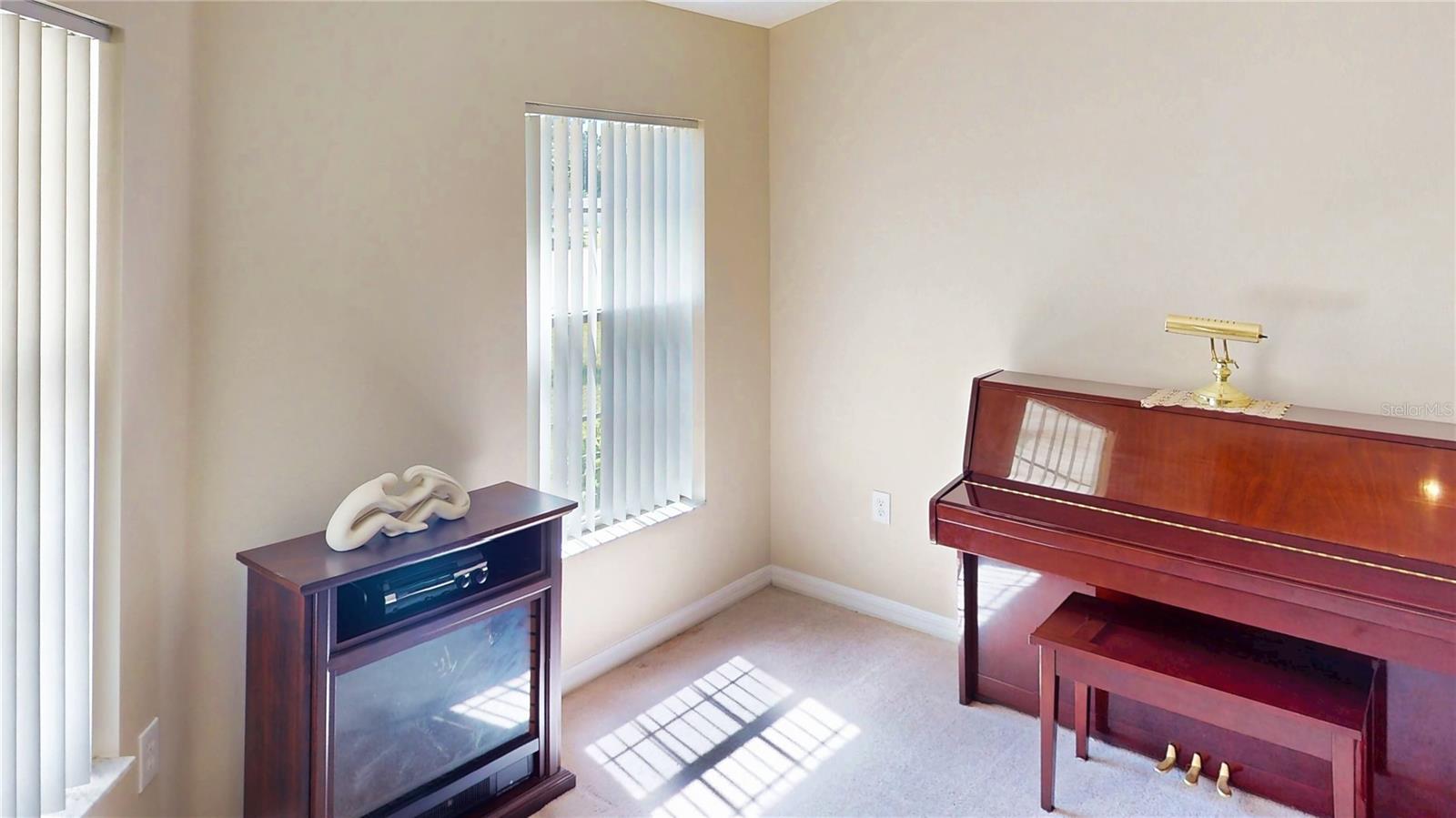 20 BURNING WICK PL, PALM COAST, FL, 32137