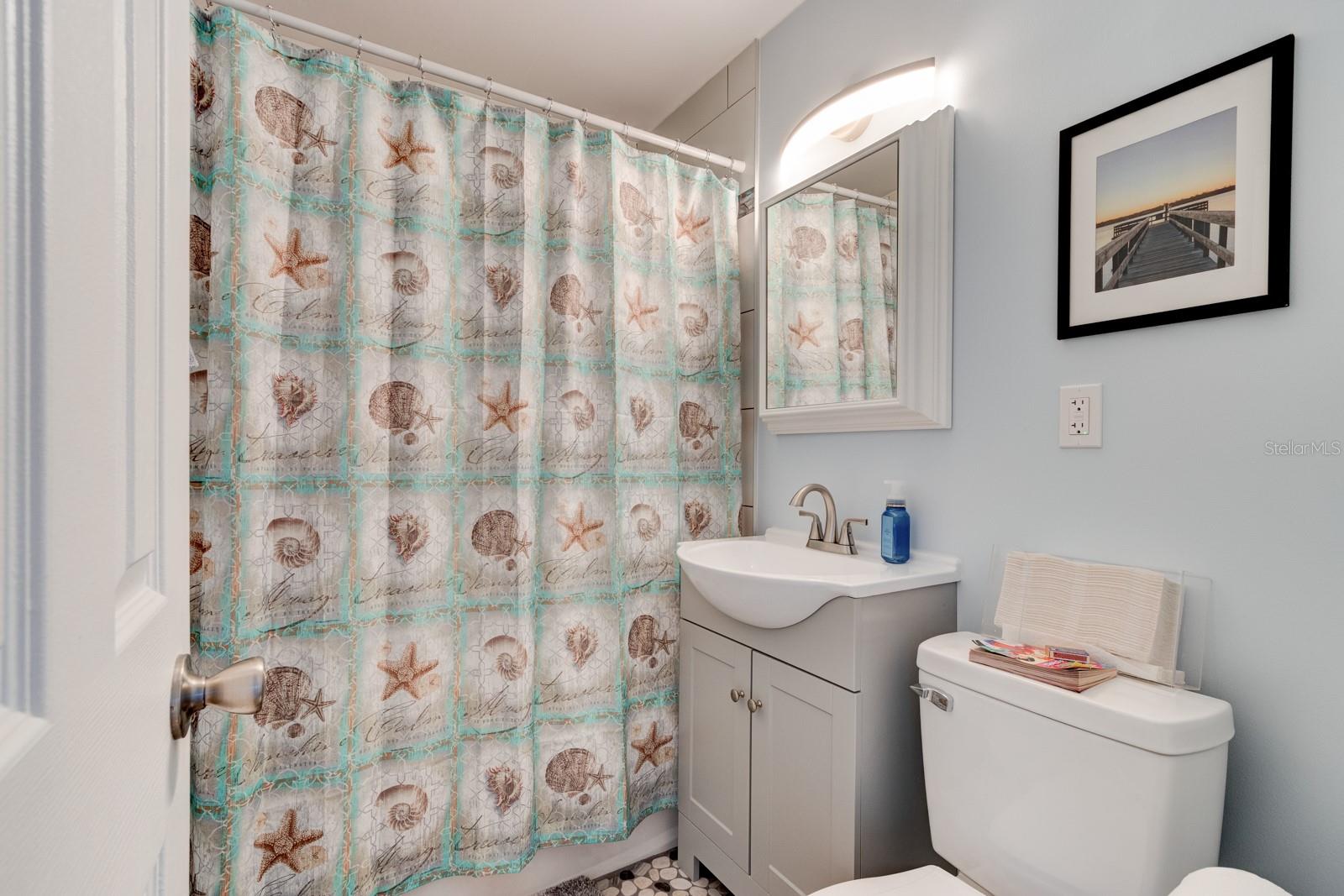 28 RIVER DR, ORMOND BEACH, FL, 32176