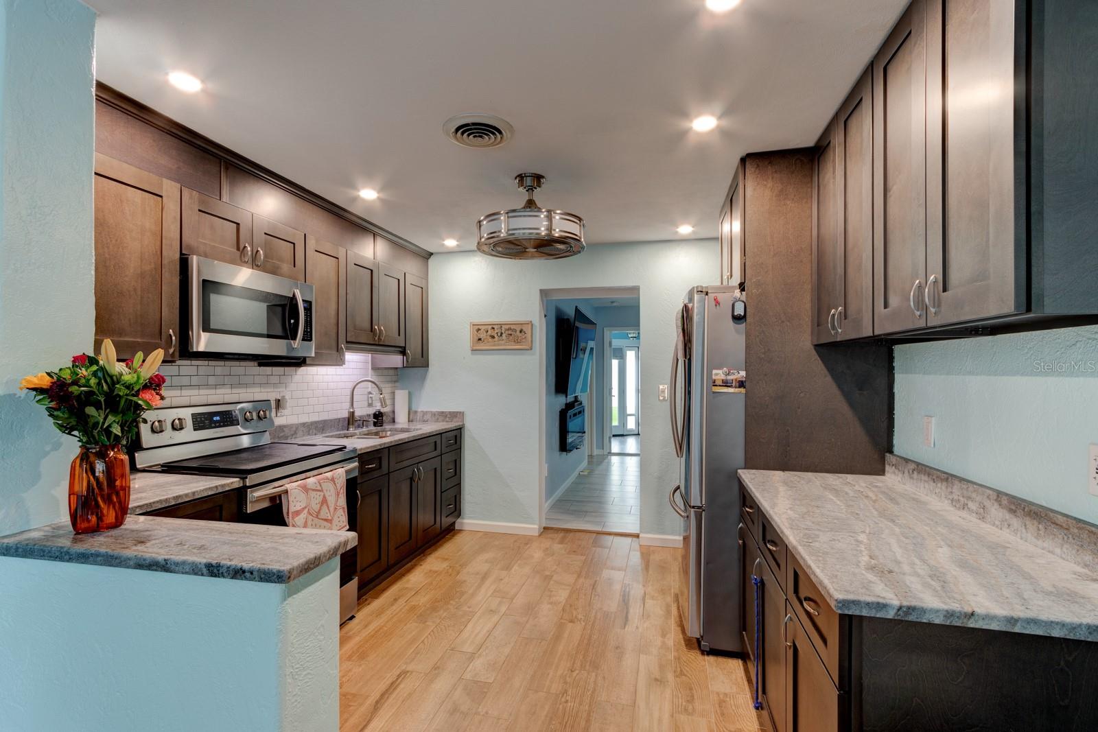 28 RIVER DR, ORMOND BEACH, FL, 32176