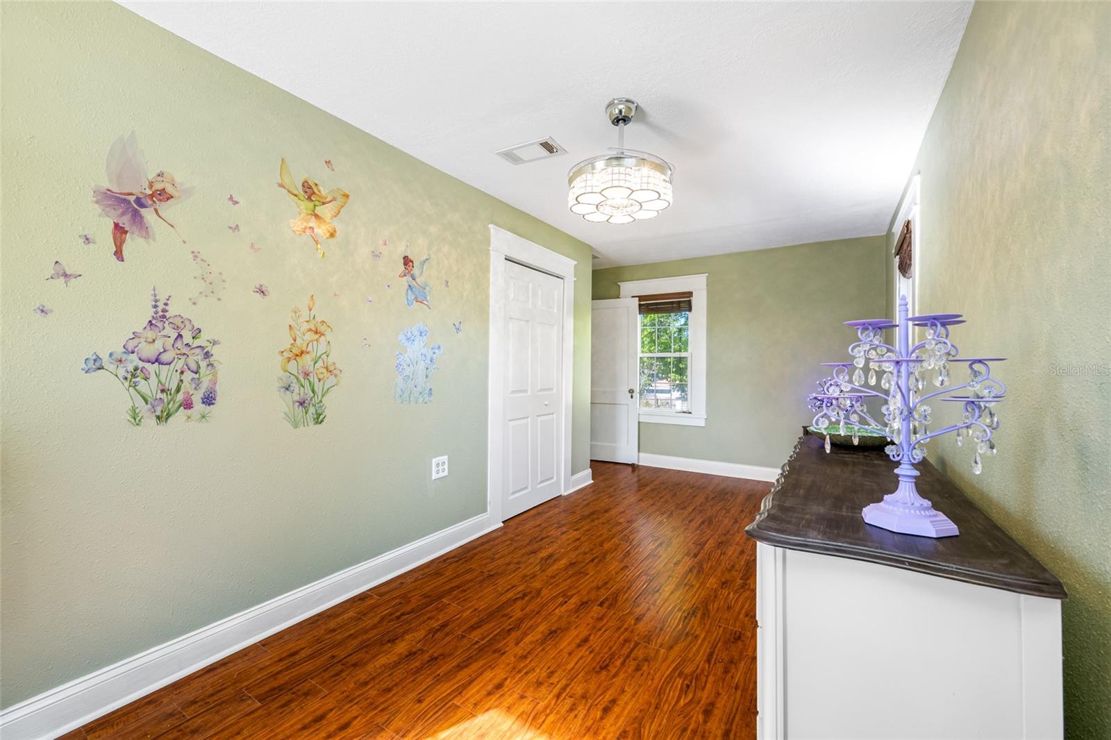 8205 OVERLOOK PL NE, ST PETERSBURG, FL, 33702