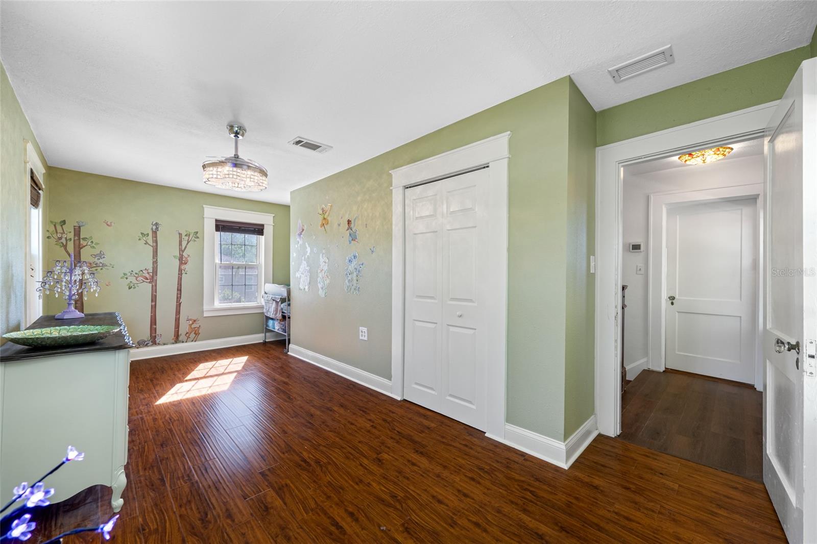 8205 OVERLOOK PL NE, ST PETERSBURG, FL, 33702