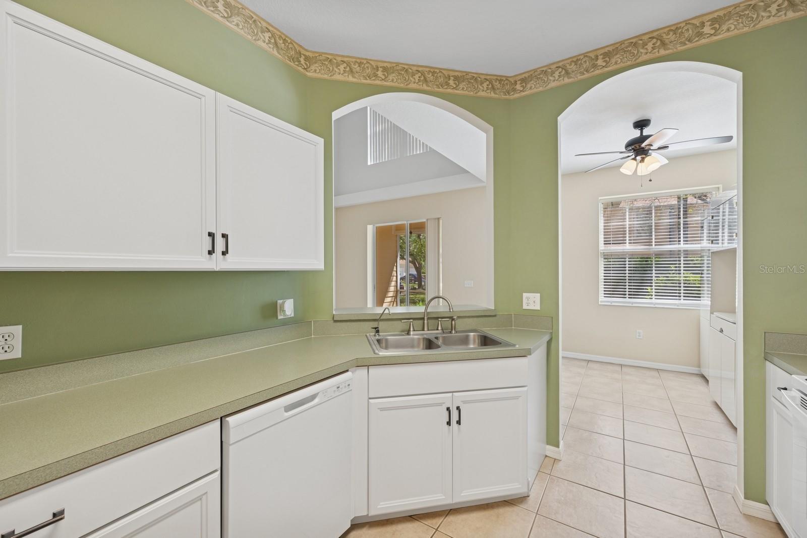 6412 ROSEFINCH CT #102, LAKEWOOD RANCH, FL, 34202