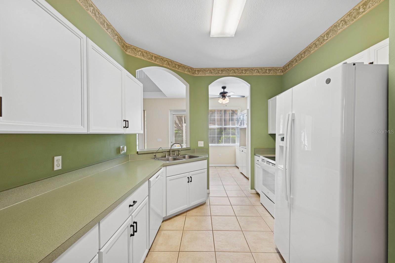6412 ROSEFINCH CT #102, LAKEWOOD RANCH, FL, 34202