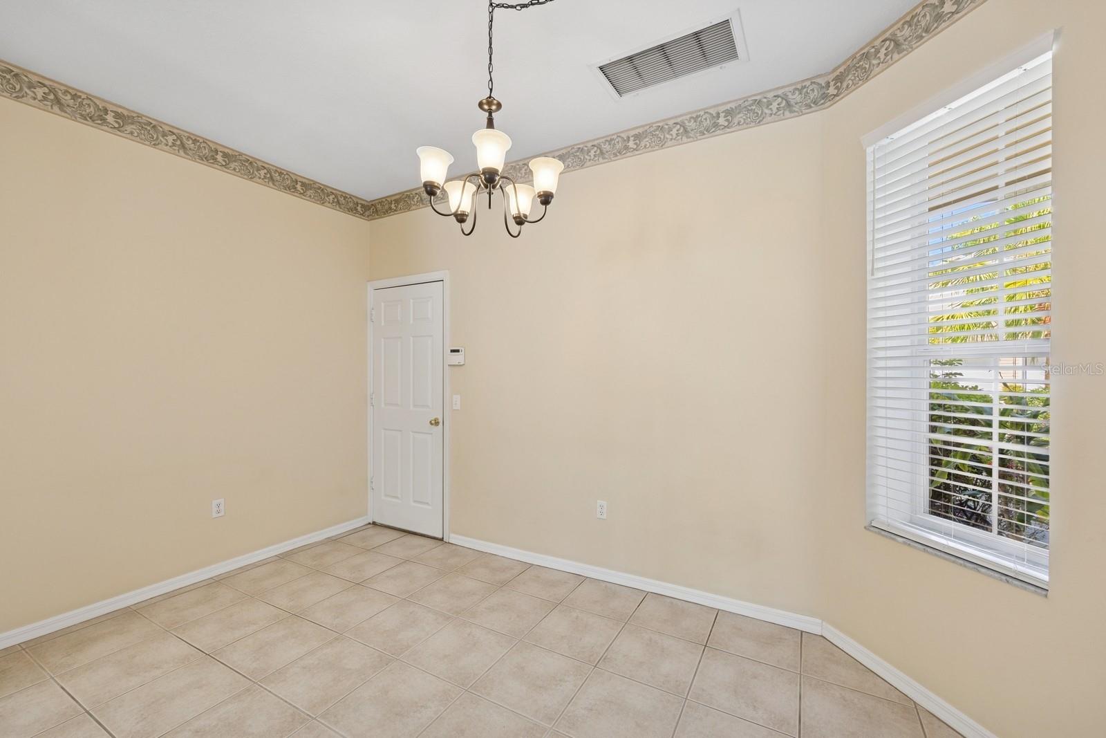 6412 ROSEFINCH CT #102, LAKEWOOD RANCH, FL, 34202