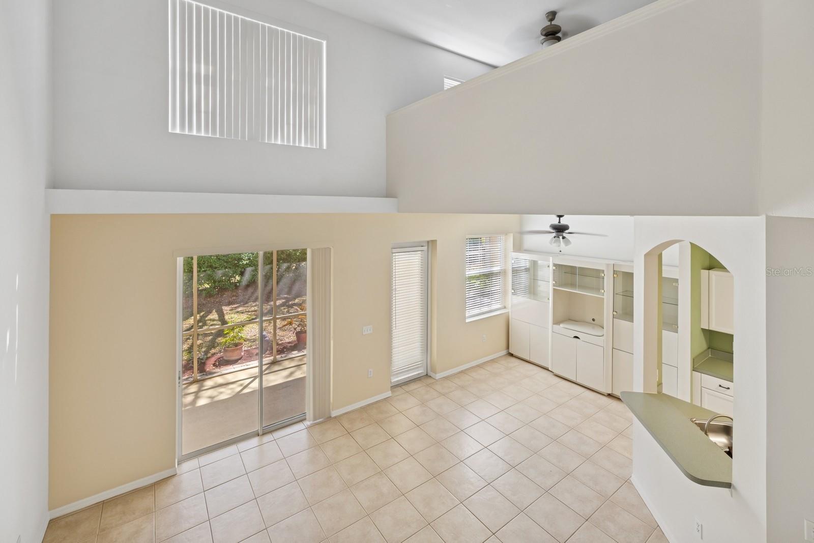 6412 ROSEFINCH CT #102, LAKEWOOD RANCH, FL, 34202