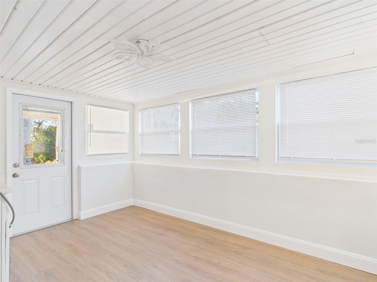 201 E MAIN ST, HAINES CITY, FL, 33844