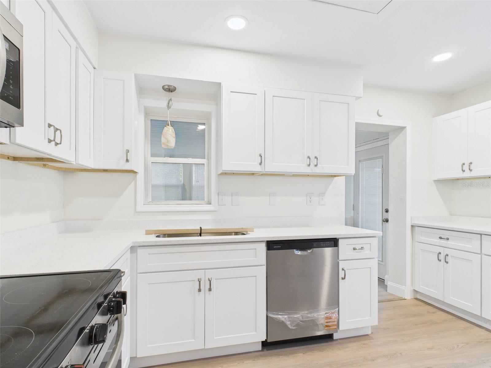 201 E MAIN ST, HAINES CITY, FL, 33844