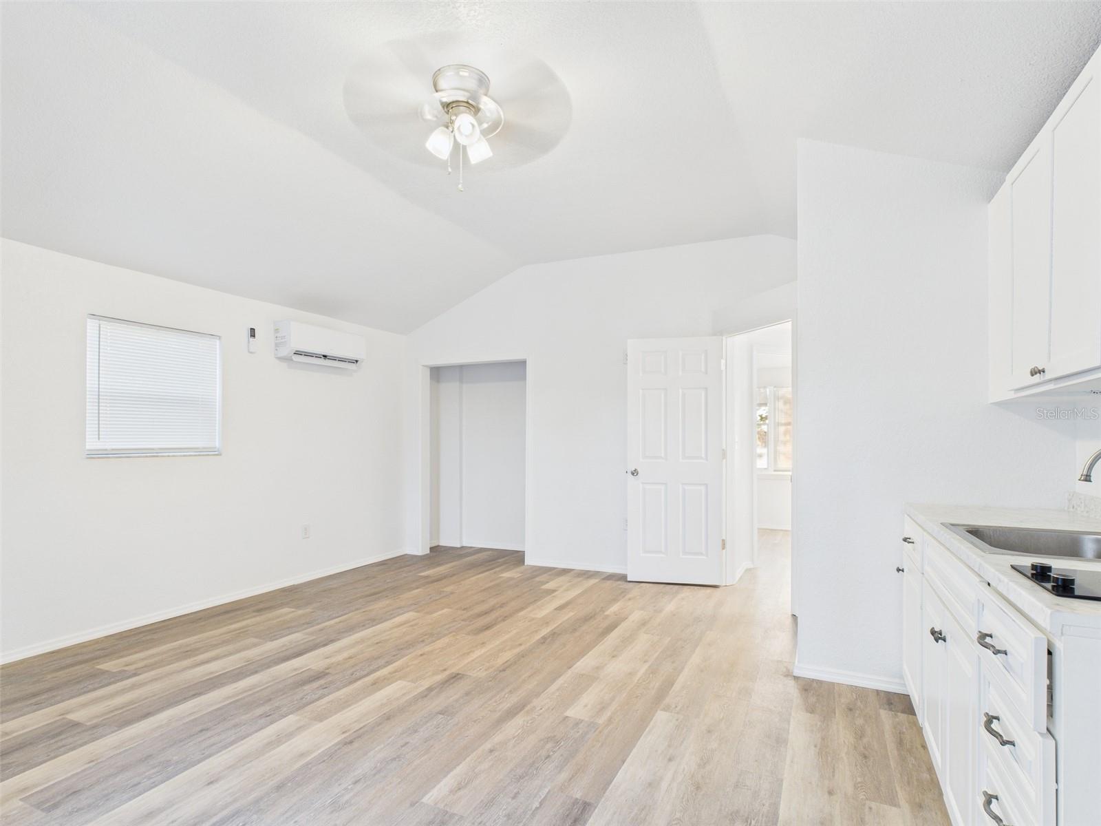 201 E MAIN ST, HAINES CITY, FL, 33844