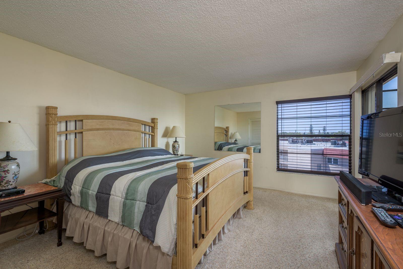 9860 62ND TER N #1051, ST PETERSBURG, FL, 33708