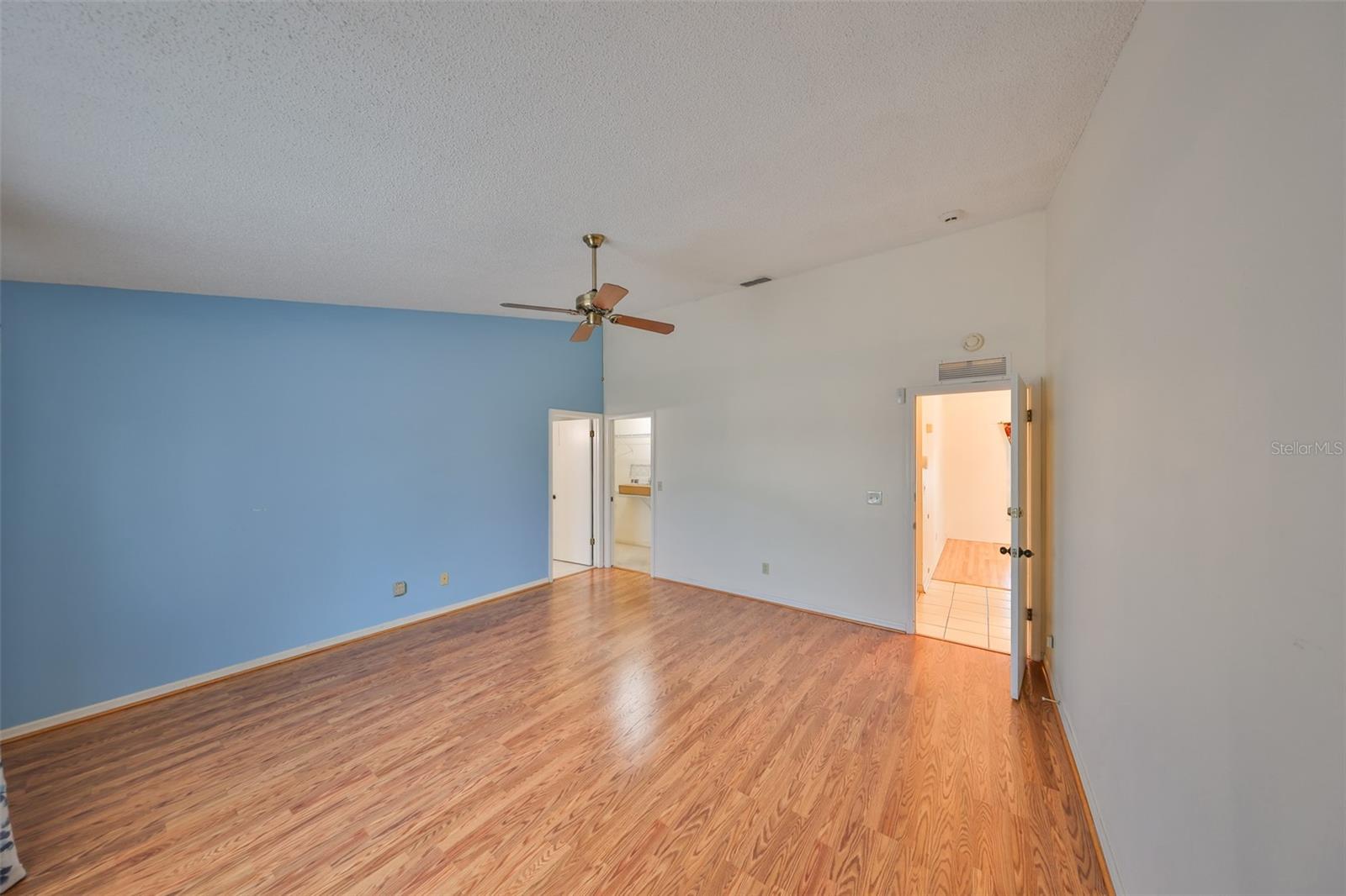 1803 GRANVILLE LN, SUN CITY CENTER, FL, 33573