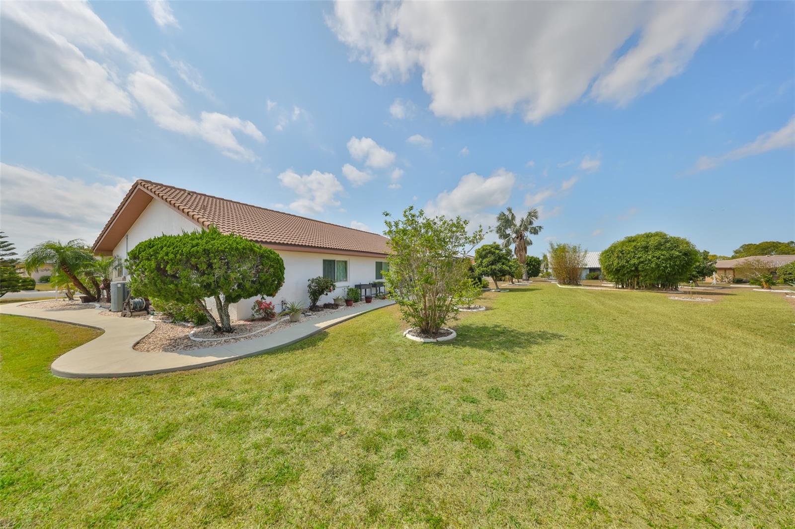 1803 GRANVILLE LN, SUN CITY CENTER, FL, 33573