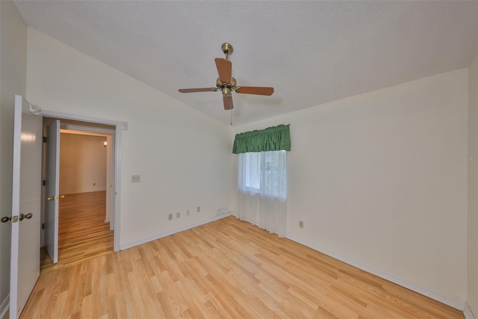 1803 GRANVILLE LN, SUN CITY CENTER, FL, 33573