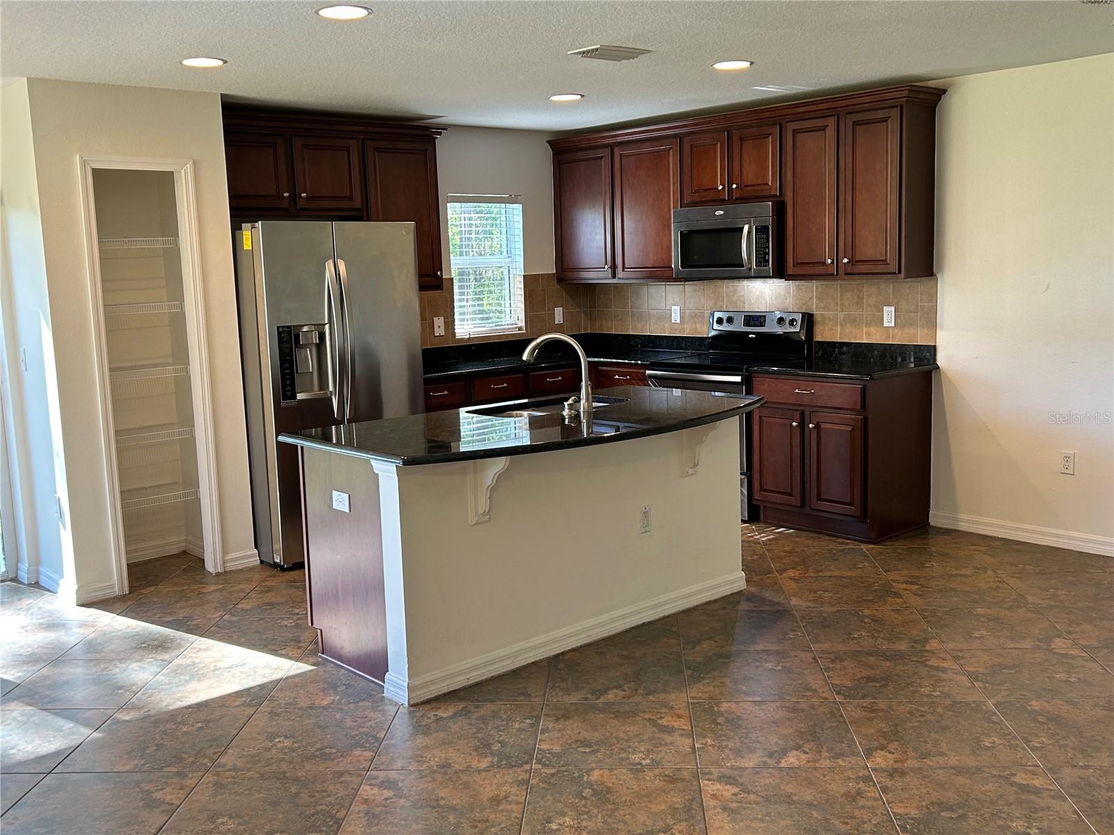 2802 BIRCHCREEK DR, WESLEY CHAPEL, FL, 33544