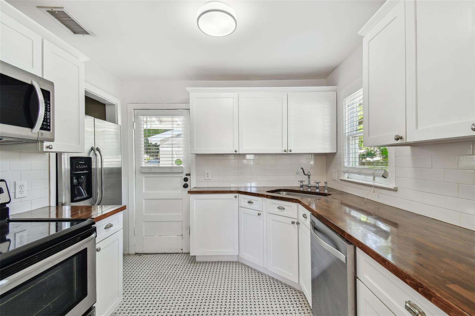 1401 E NORTH ST, TAMPA, FL, 33604