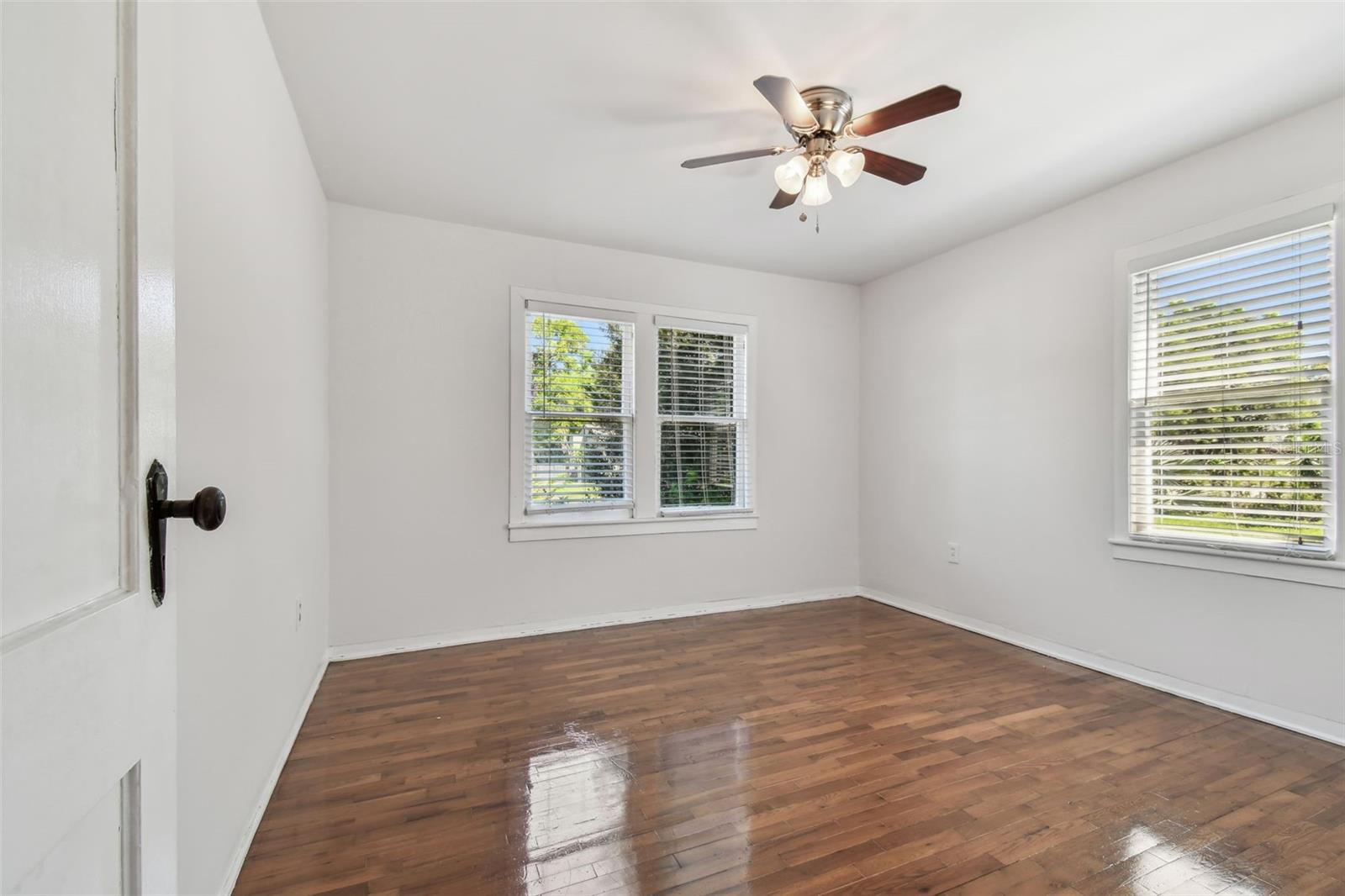 1401 E NORTH ST, TAMPA, FL, 33604