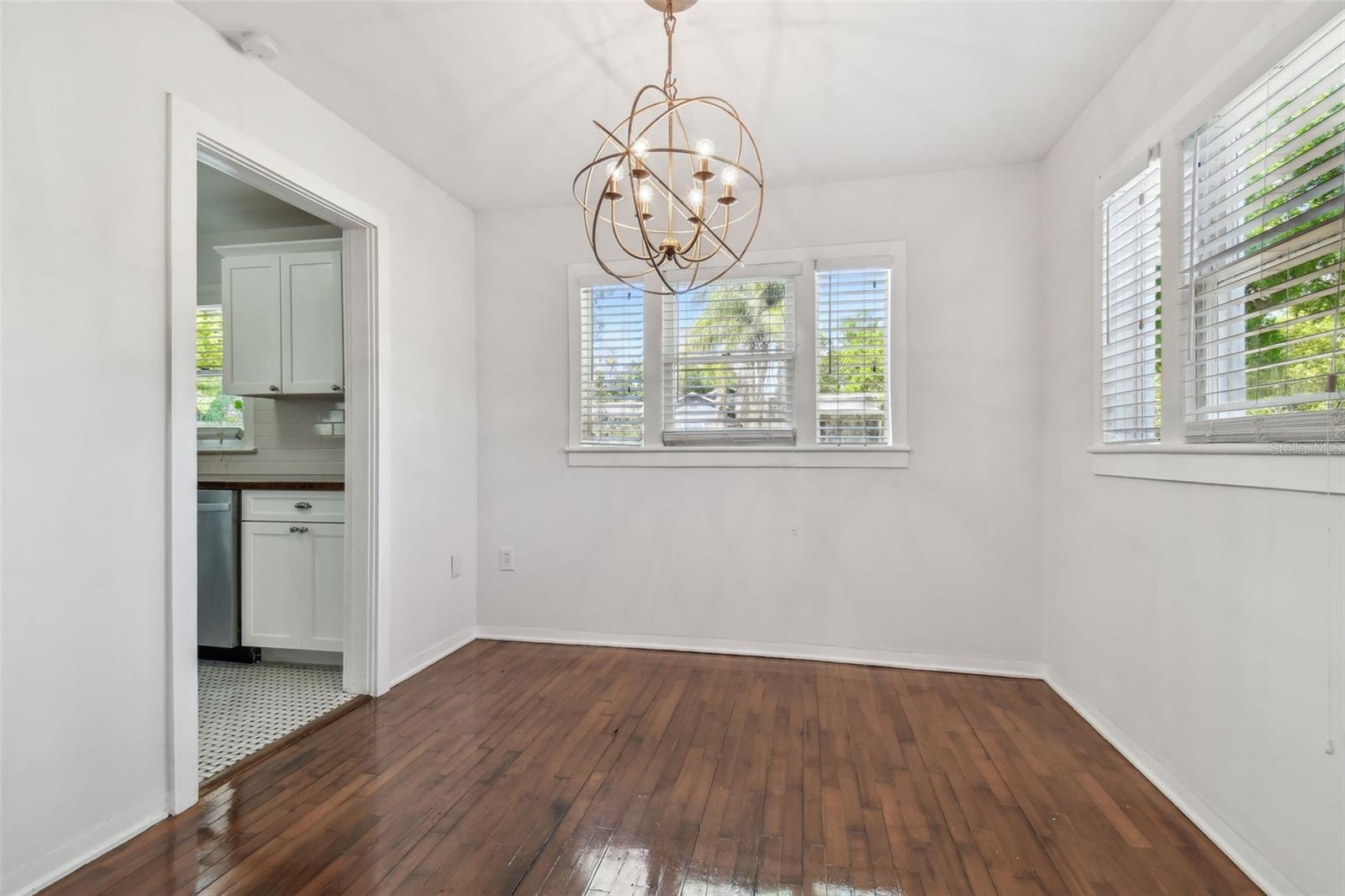1401 E NORTH ST, TAMPA, FL, 33604