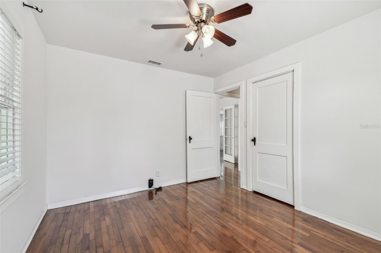 1401 E NORTH ST, TAMPA, FL, 33604