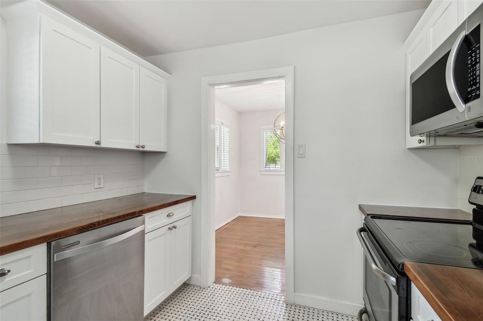 1401 E NORTH ST, TAMPA, FL, 33604