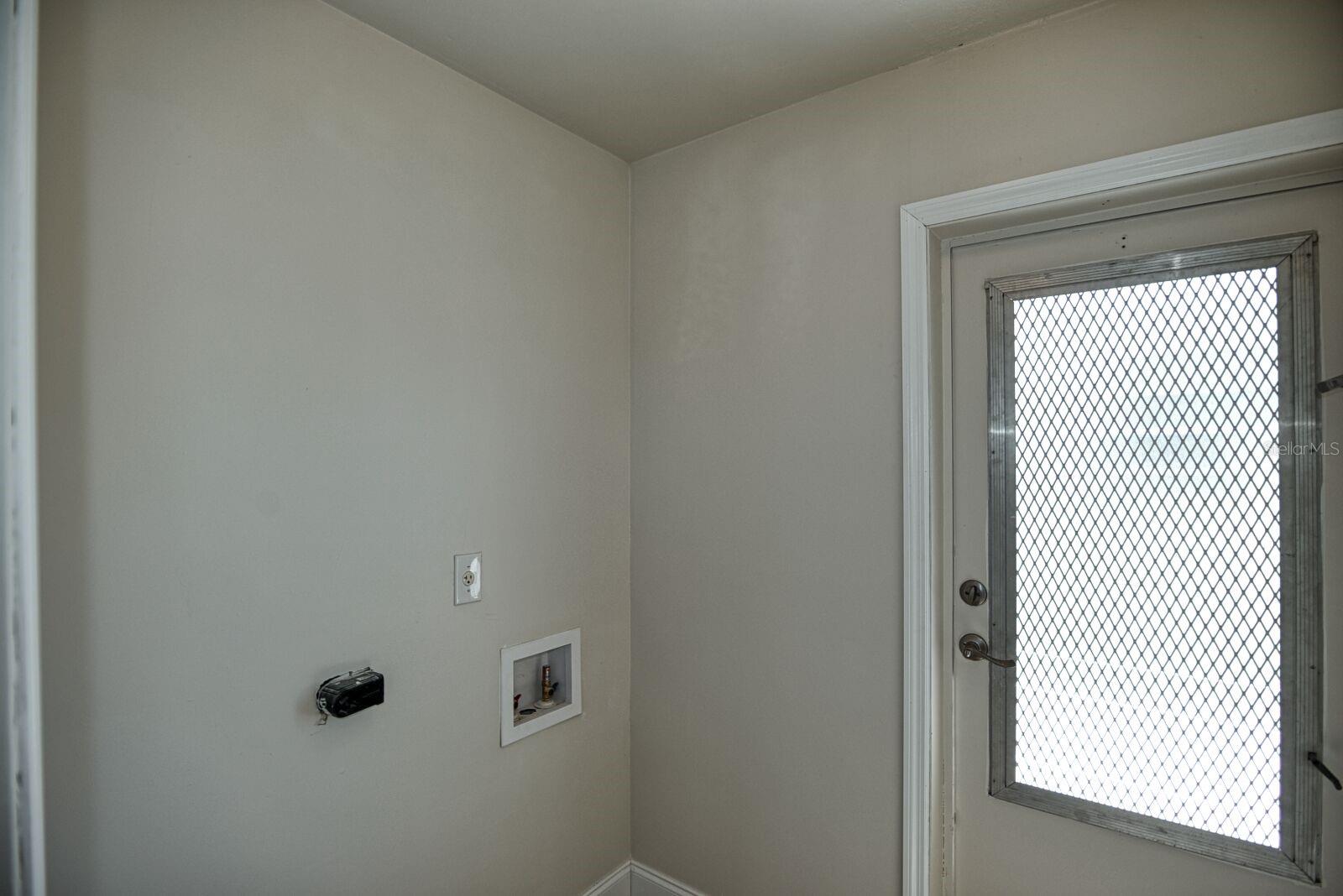234 TAIT TER SE, PORT CHARLOTTE, FL, 33952