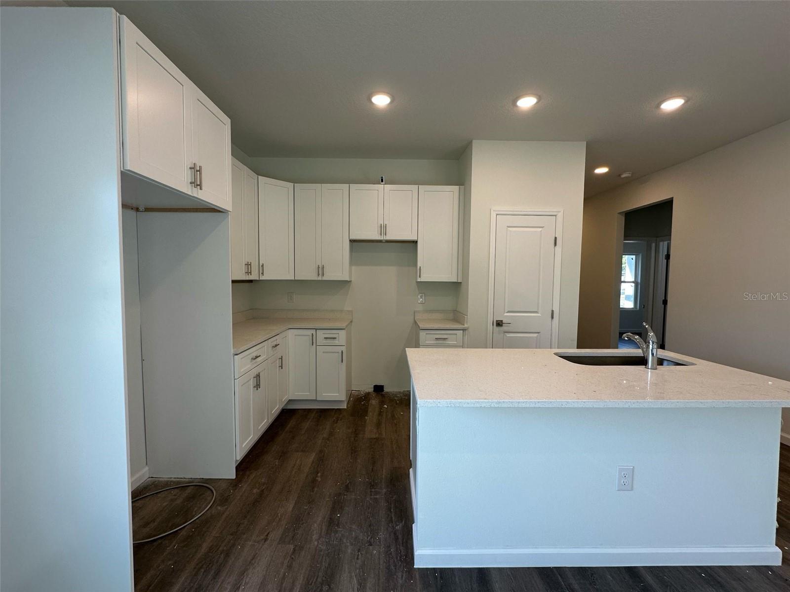 137 W G H WASHINGTON ST, APOPKA, FL, 32703