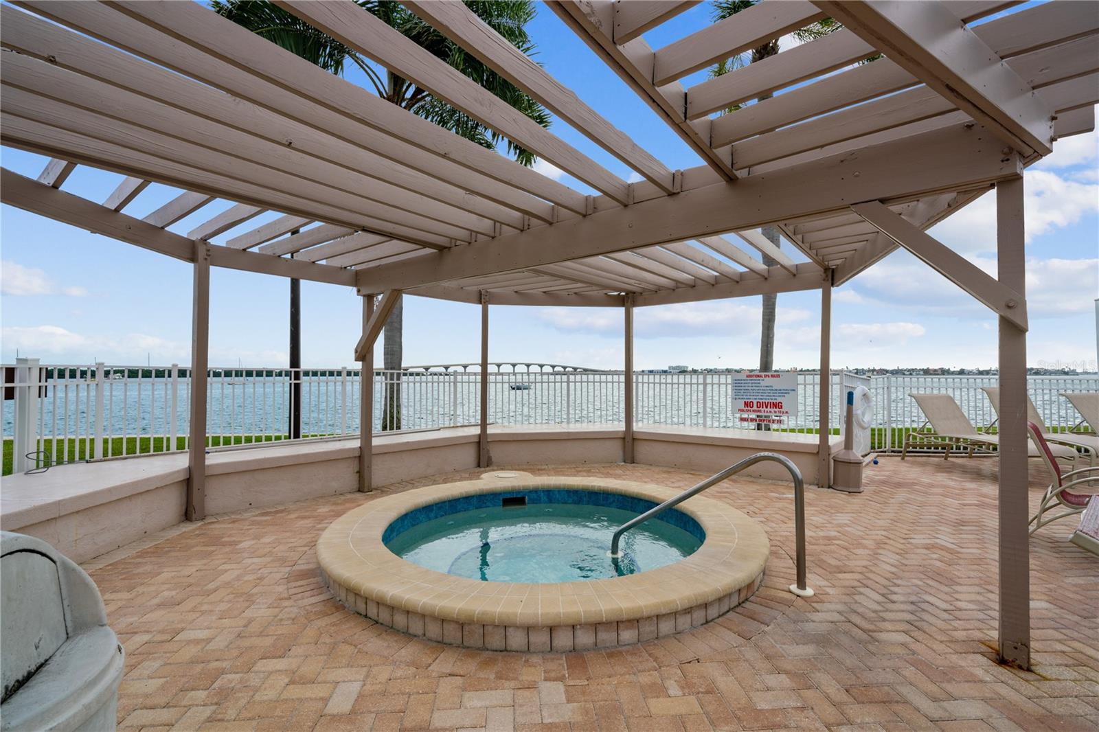 6294 BAHIA DEL MAR CIR #904, ST PETERSBURG, FL, 33715