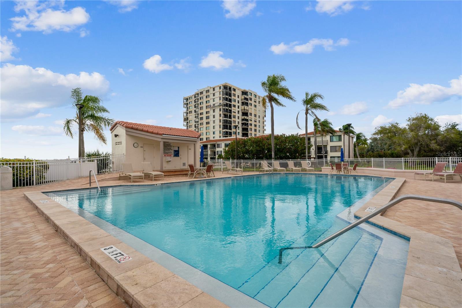 6294 BAHIA DEL MAR CIR #904, ST PETERSBURG, FL, 33715