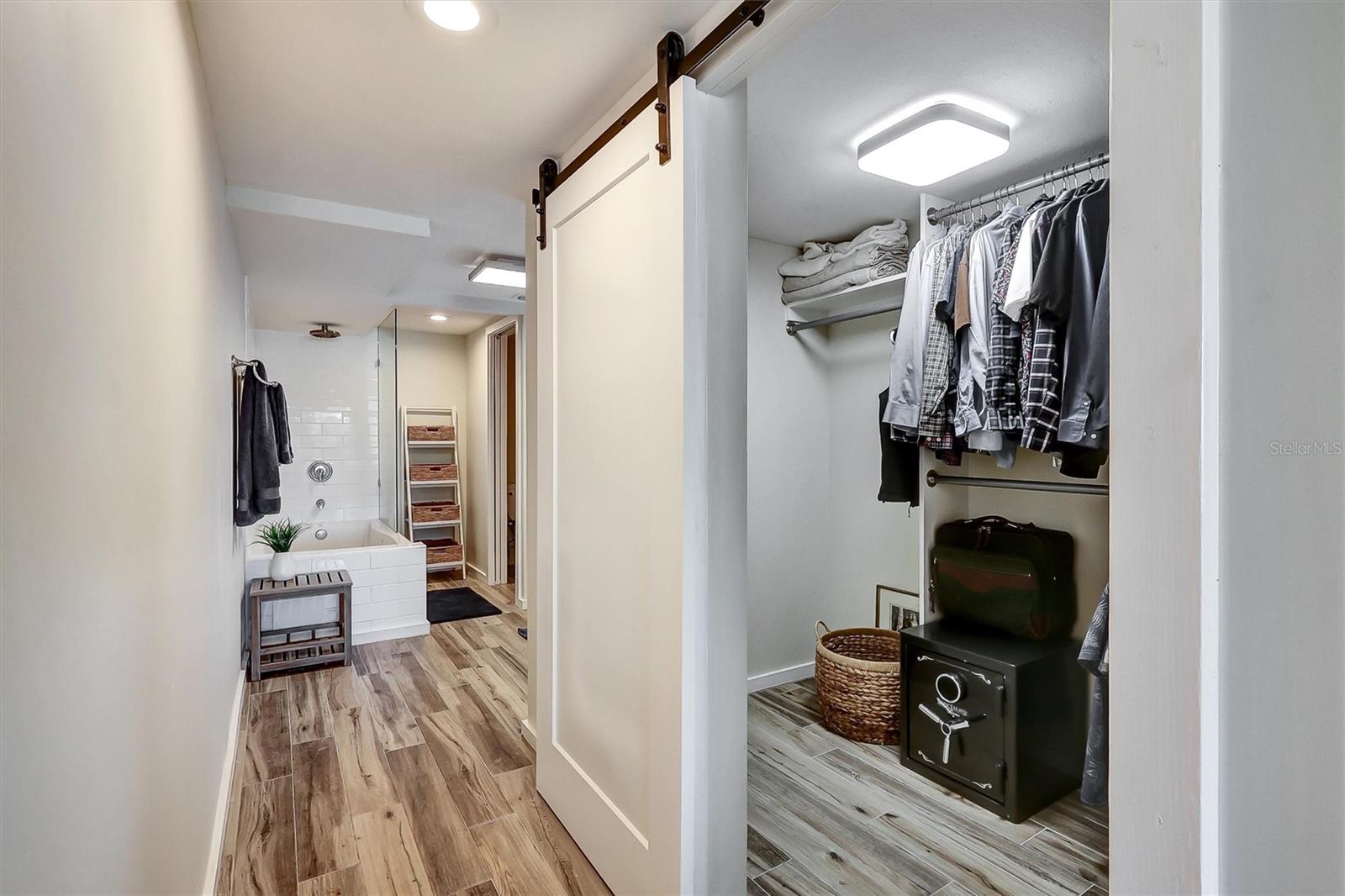 350 PINELLAS BAYWAY S #2, ST PETERSBURG, FL, 33715