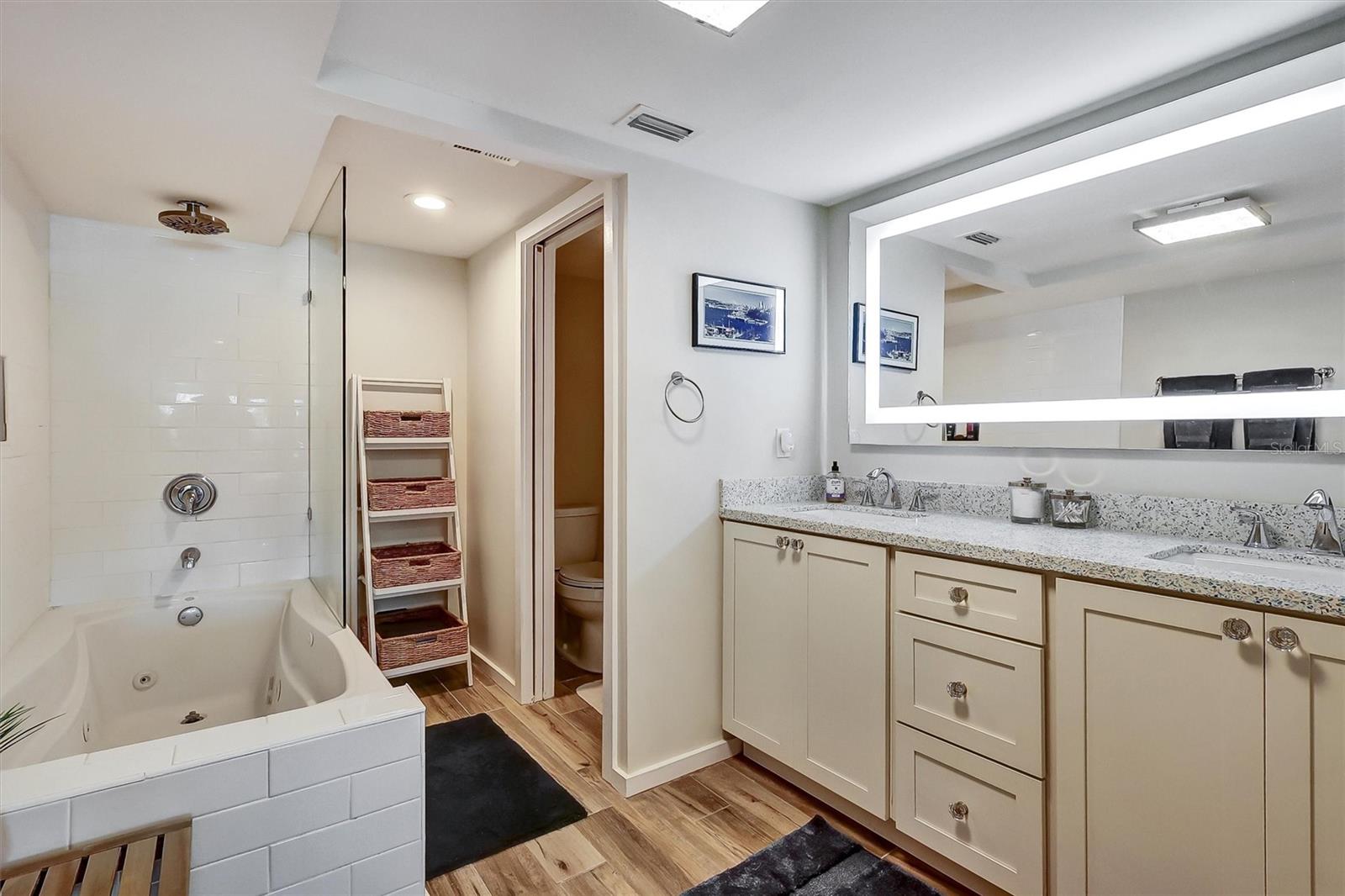350 PINELLAS BAYWAY S #2, ST PETERSBURG, FL, 33715
