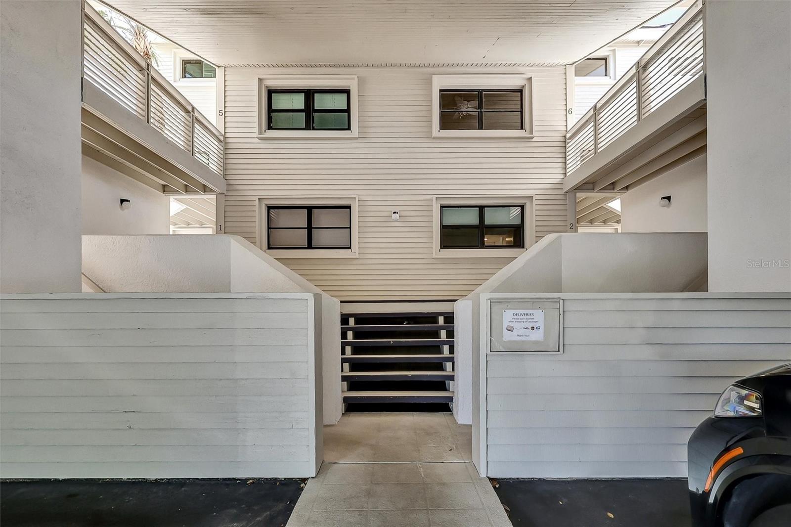 350 PINELLAS BAYWAY S #2, ST PETERSBURG, FL, 33715