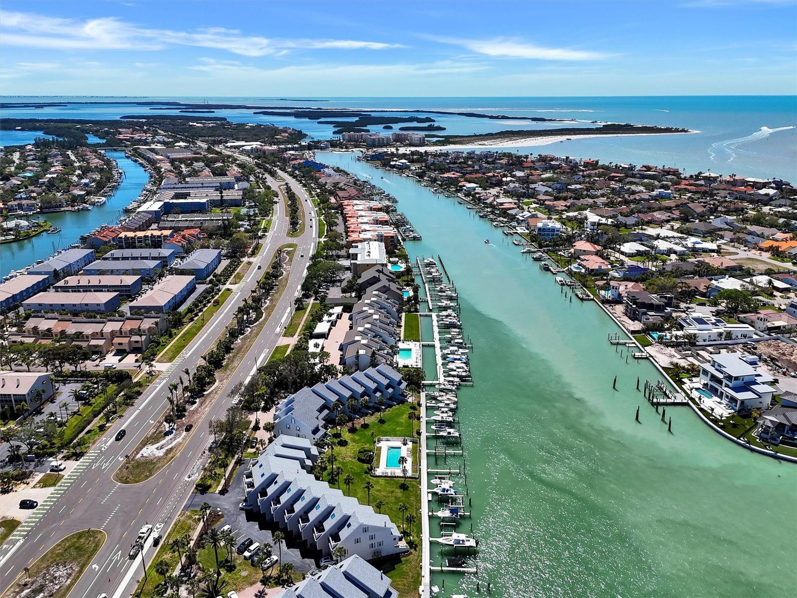 350 PINELLAS BAYWAY S #2, ST PETERSBURG, FL, 33715
