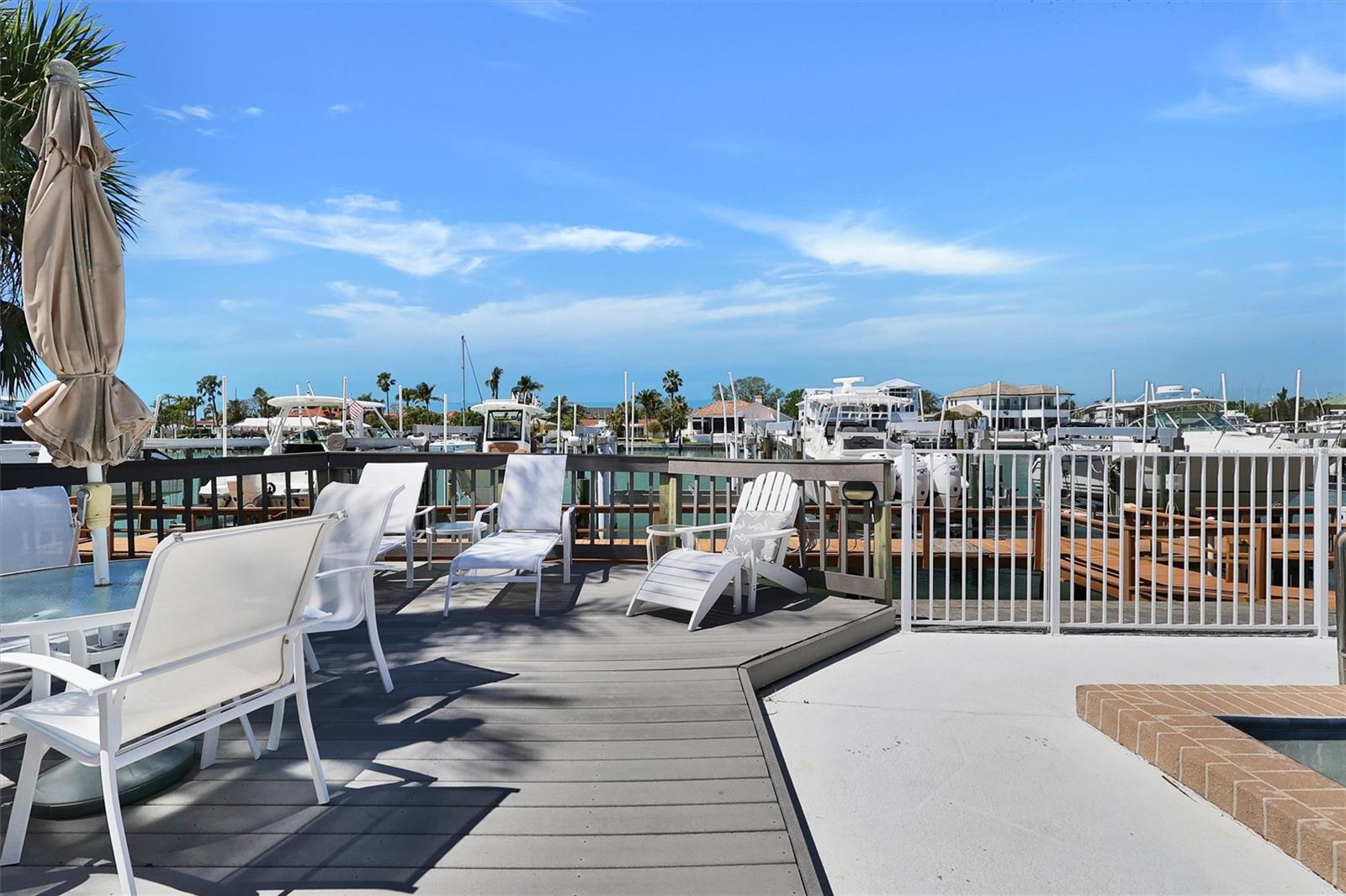 350 PINELLAS BAYWAY S #2, ST PETERSBURG, FL, 33715