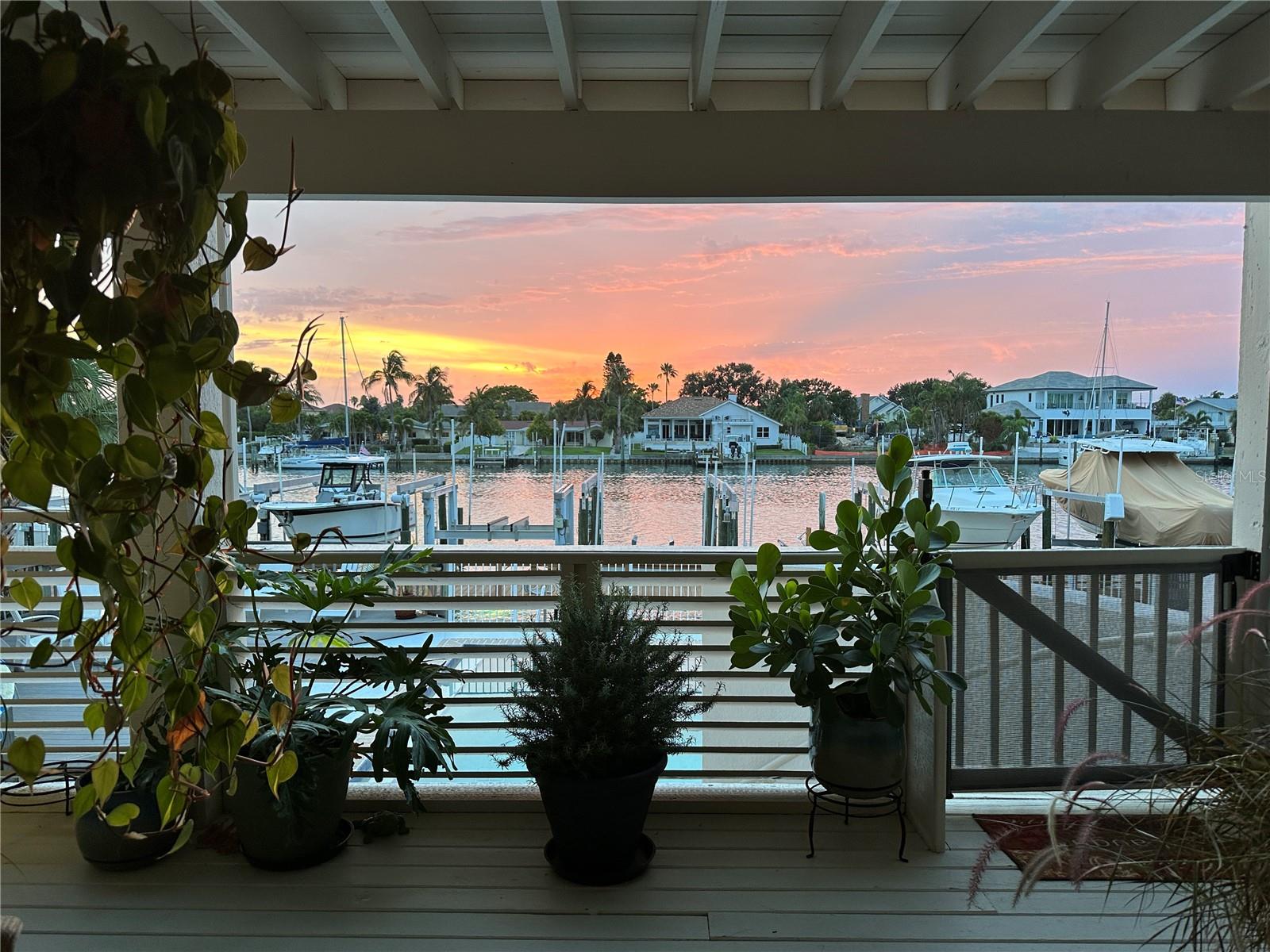 350 PINELLAS BAYWAY S #2, ST PETERSBURG, FL, 33715