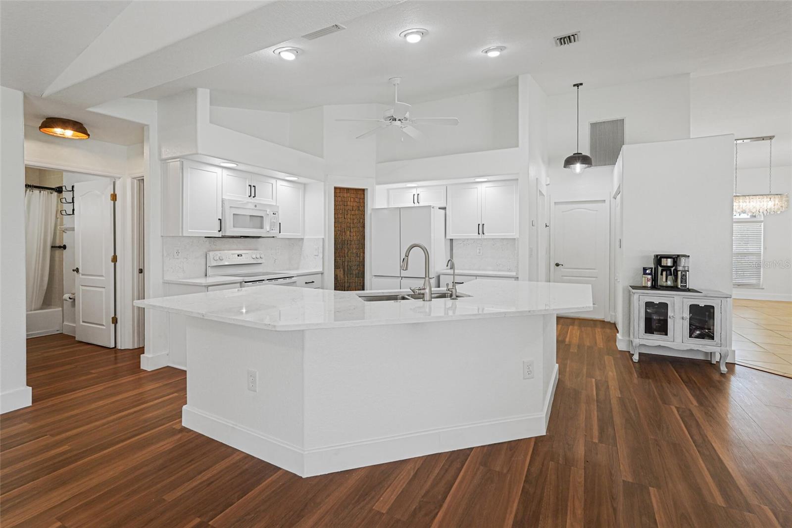 59 WHITE MARSH LN, ROTONDA WEST, FL, 33947