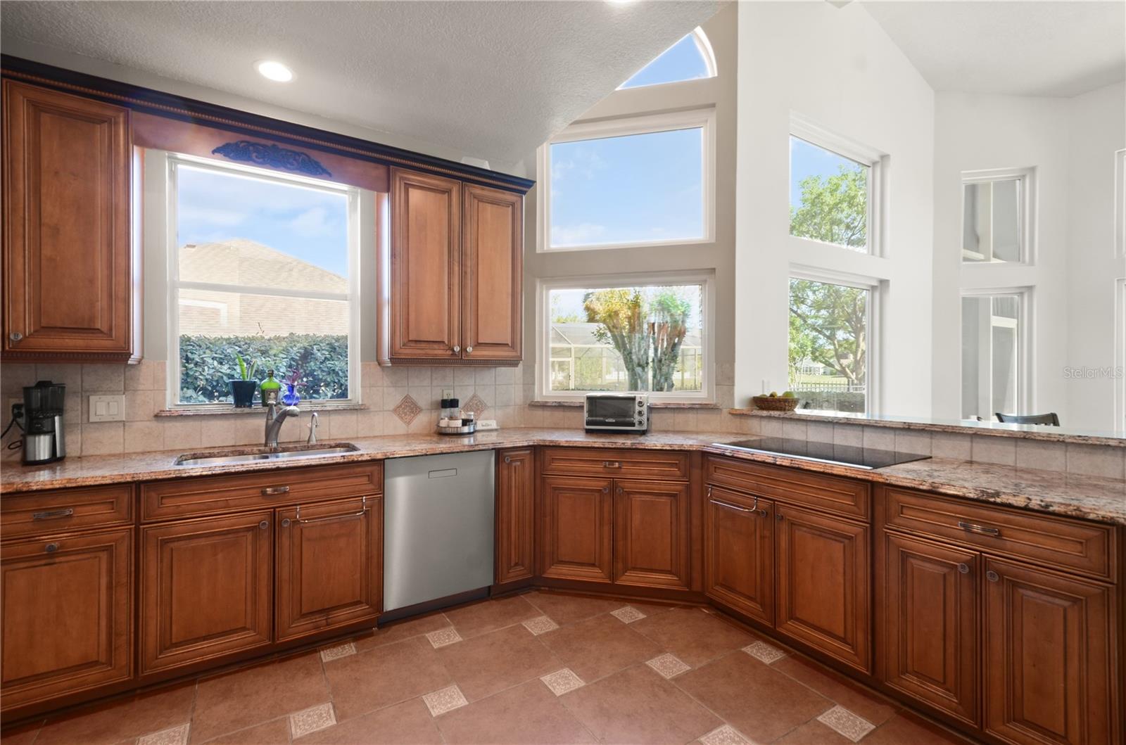 437 WILMINGTON CIR, OVIEDO, FL, 32765