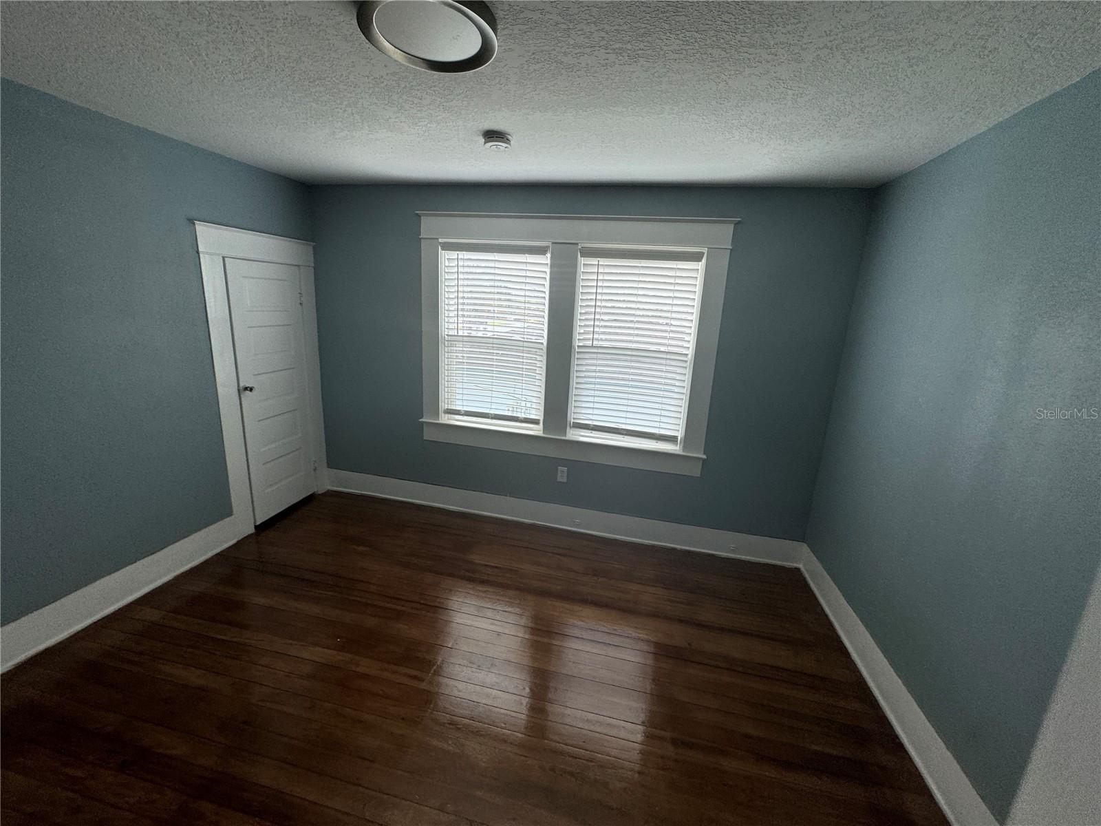 368 S CENTRAL AVE, UMATILLA, FL, 32784