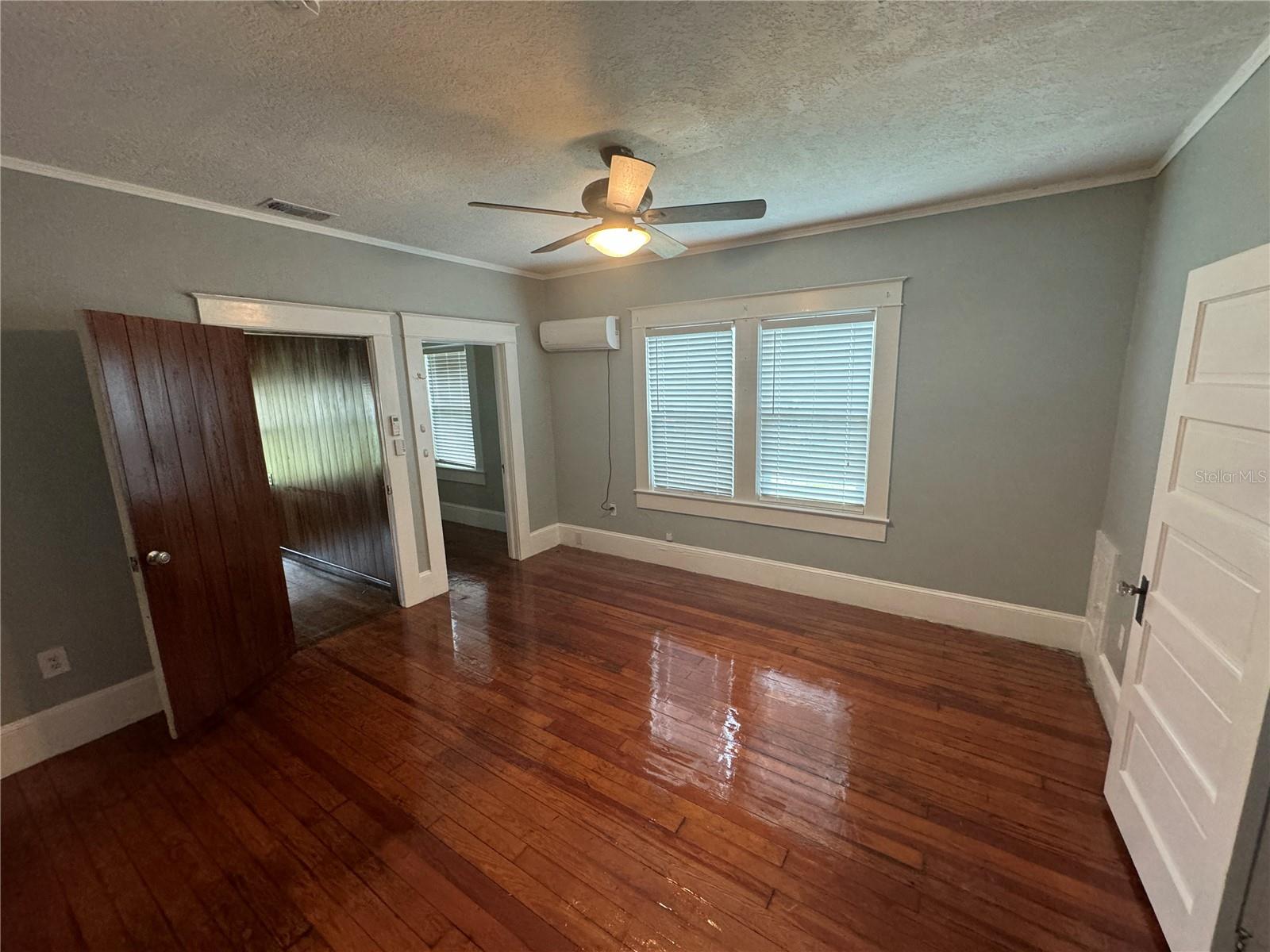 368 S CENTRAL AVE, UMATILLA, FL, 32784