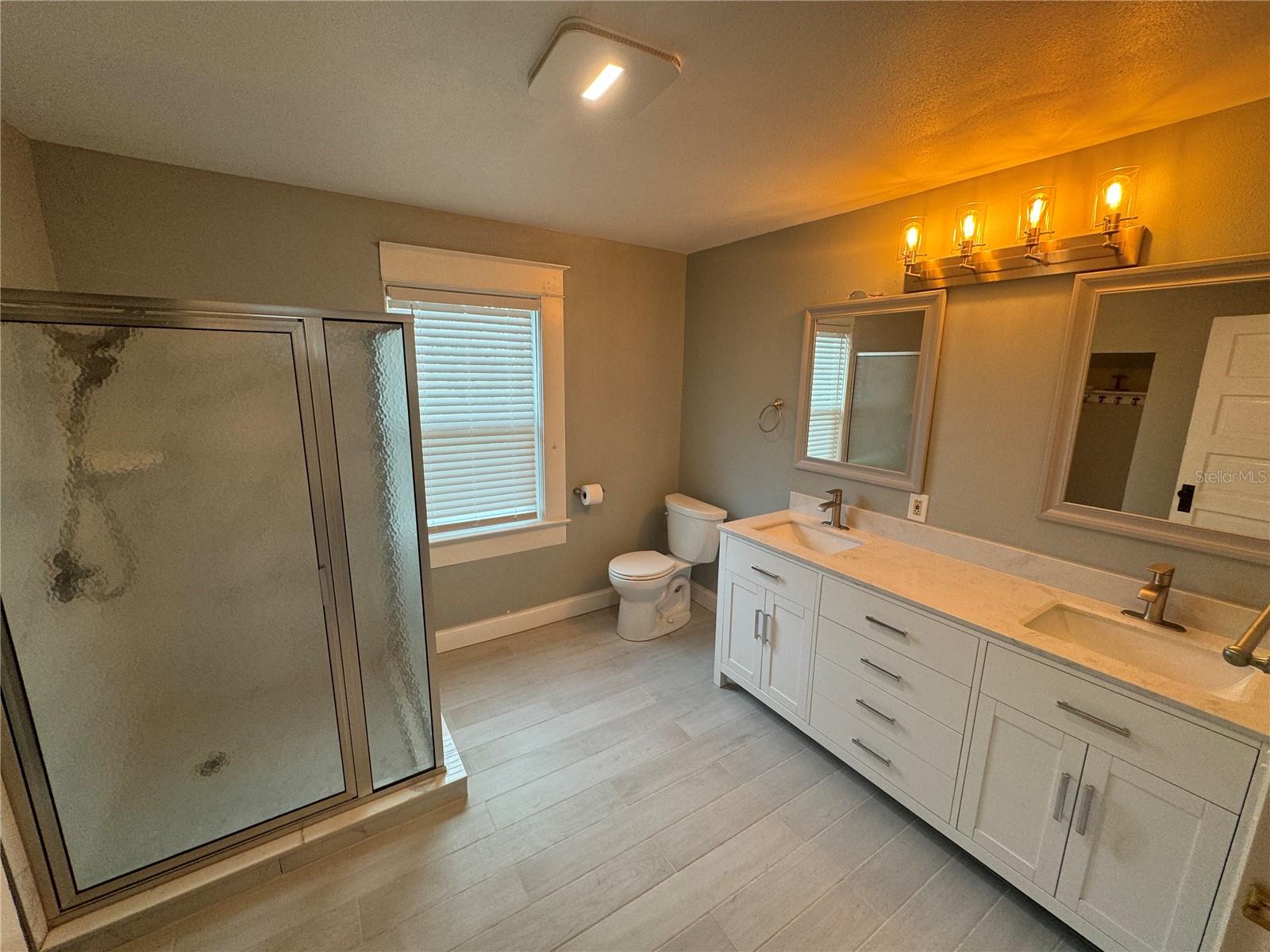 368 S CENTRAL AVE, UMATILLA, FL, 32784