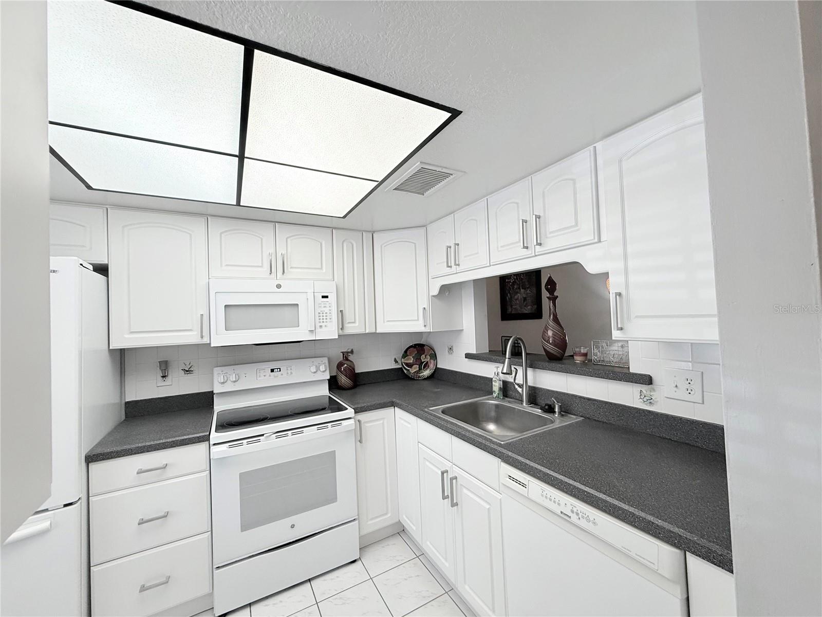 2465 NORTHSIDE DR #604, CLEARWATER, FL, 33761
