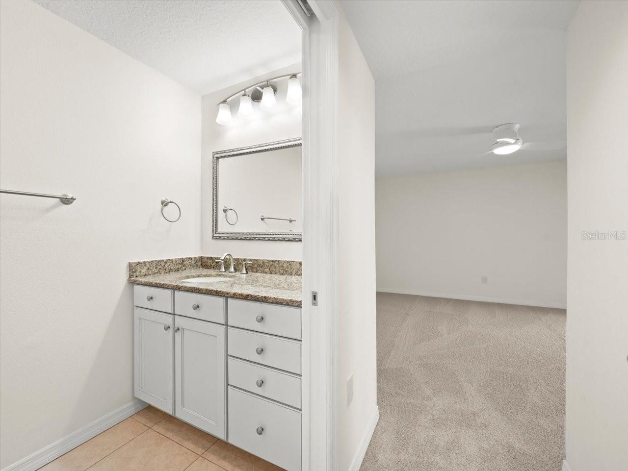 14215 CYPRESS CIR, TAMPA, FL, 33618