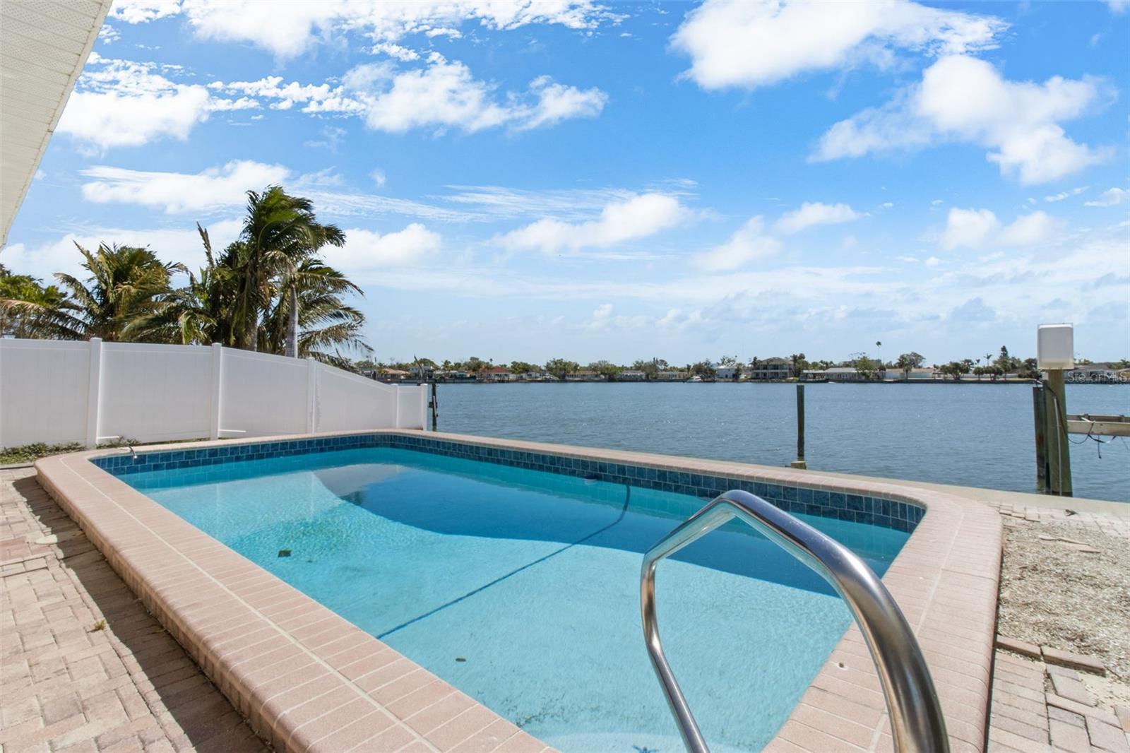 1507 SEA GULL DR S, ST PETERSBURG, FL, 33707