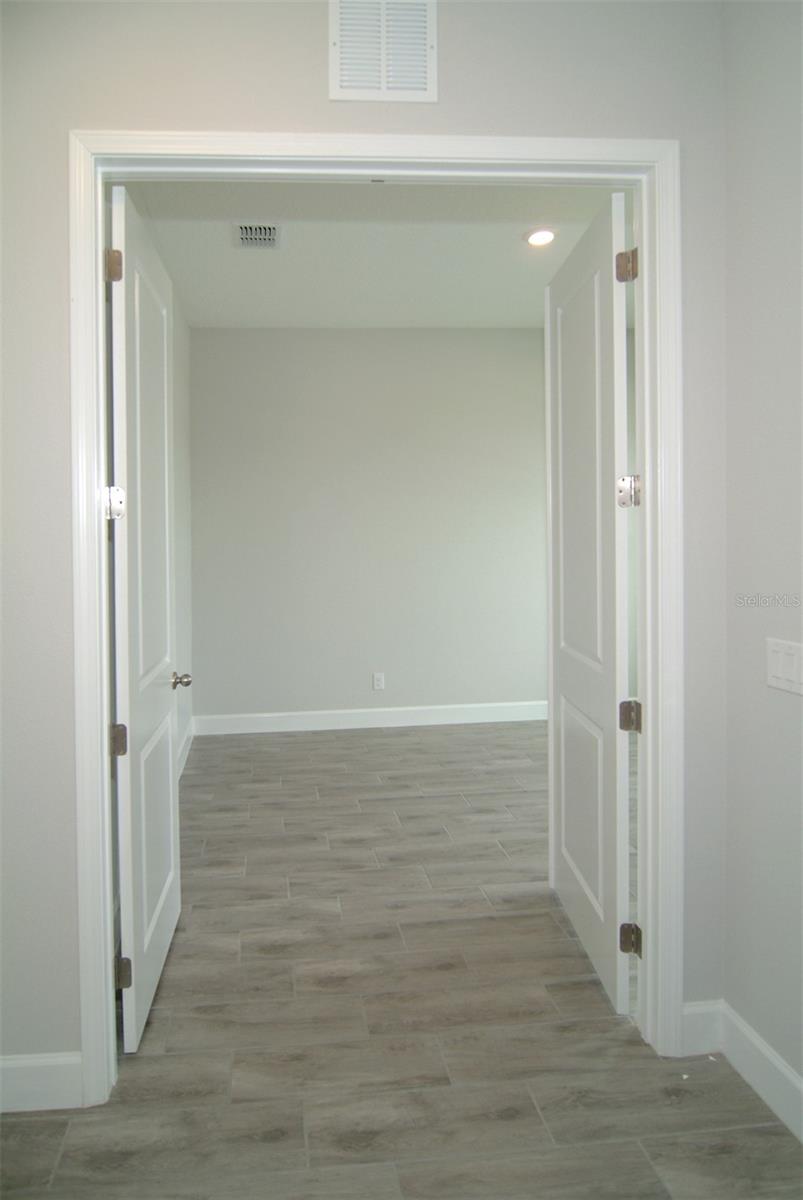 9572 BRAVE BUCK AVE, LAND O LAKES, FL, 34638