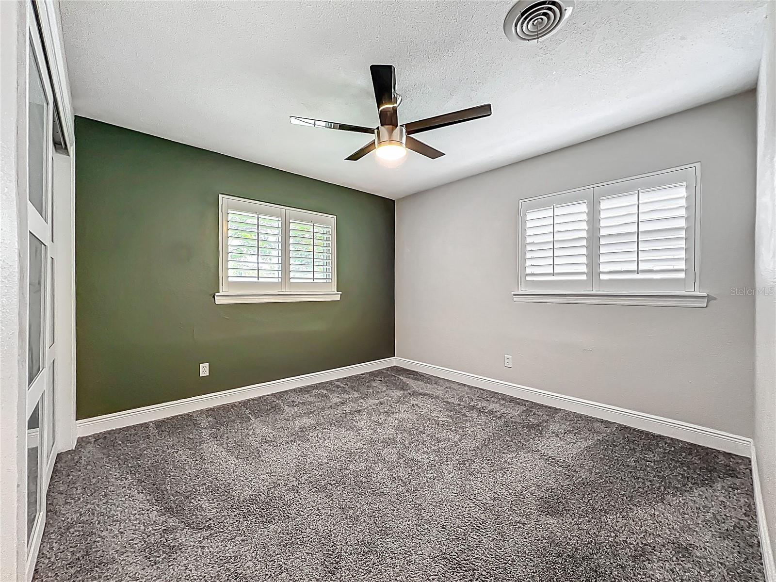 2405 DELLWOOD DR, ORLANDO, FL, 32806